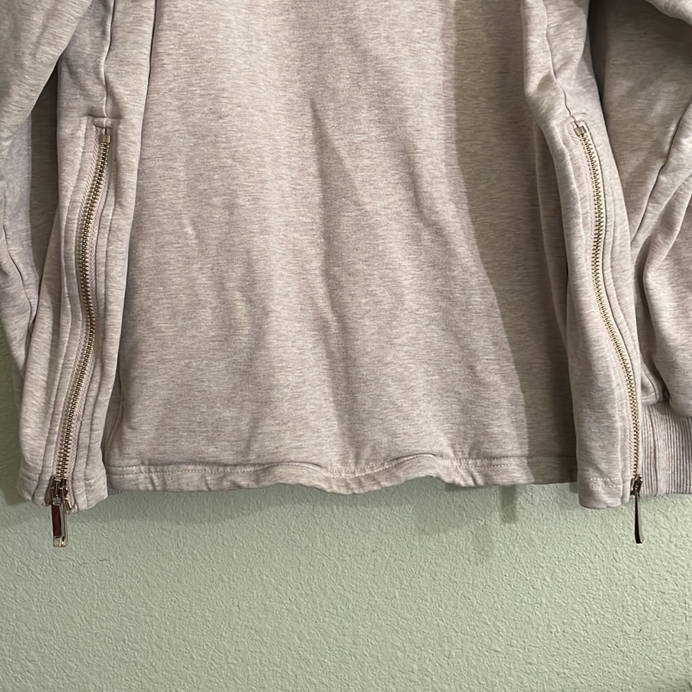 Varley Pullover - image 3